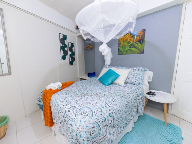 Rose St Gardens - Room 2