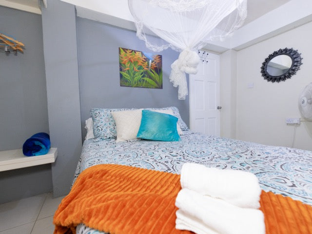 Rose St Gardens - Room 2